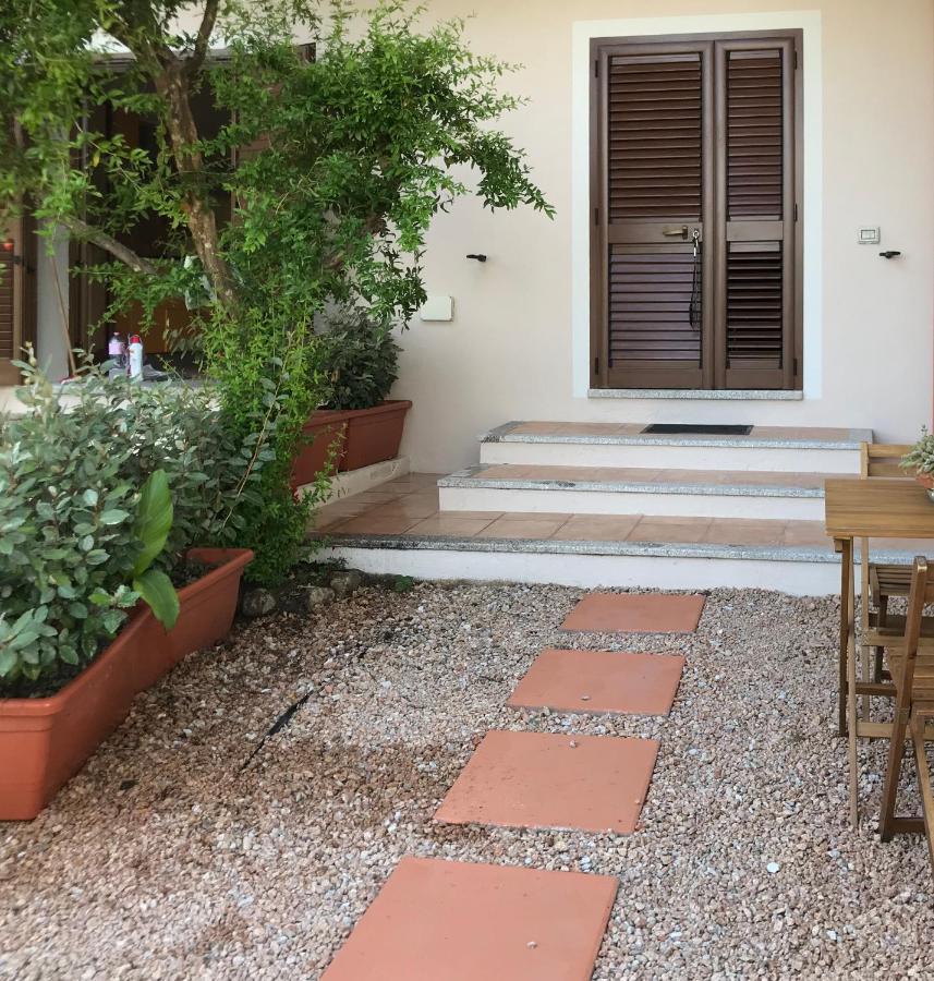 Apartamento Blue House Badesi Exterior foto
