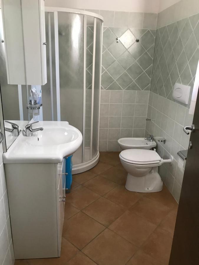 Apartamento Blue House Badesi Exterior foto